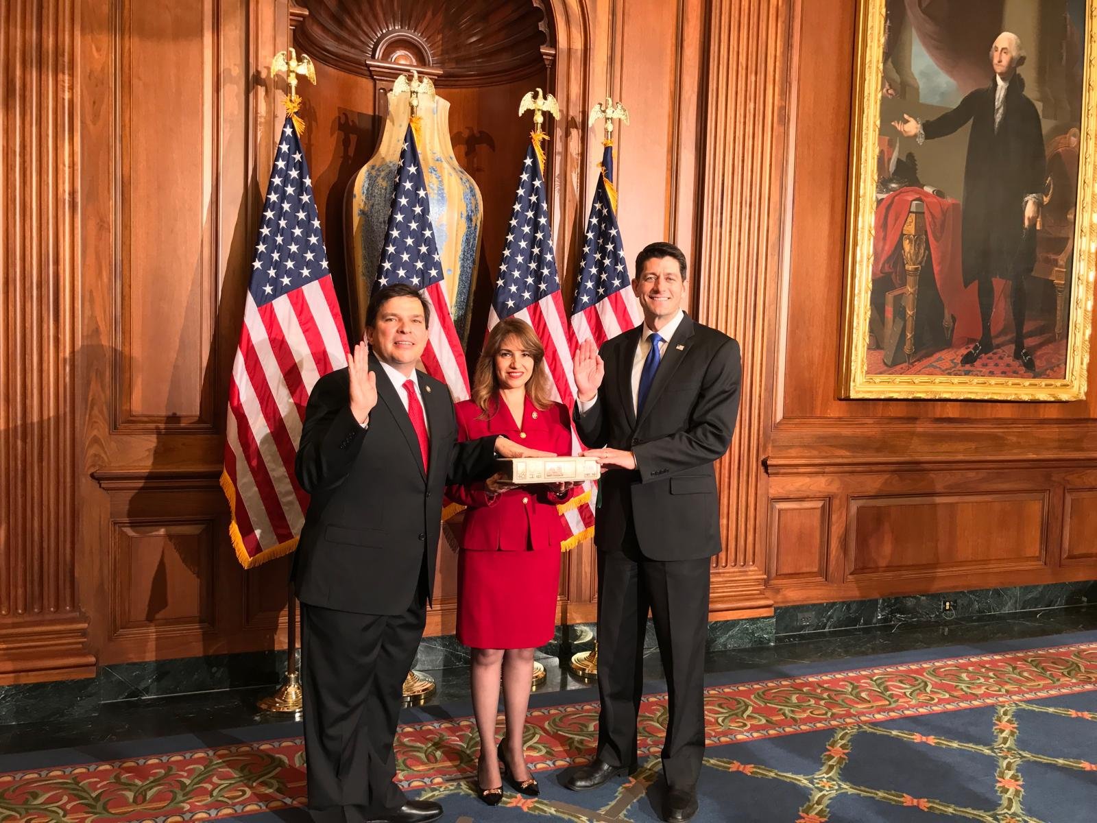 WhatsApp Image 2025-12-29 at 1.45.46 PM Tito Alaniz